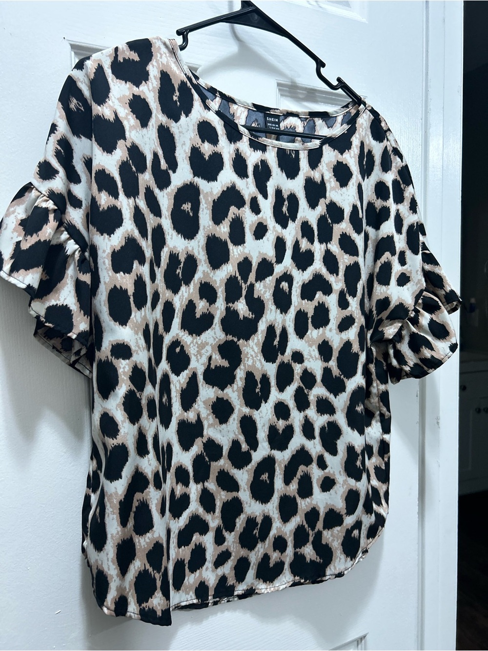 SHEIN Leopard Print Puff Sleeve Top - Black & Cream